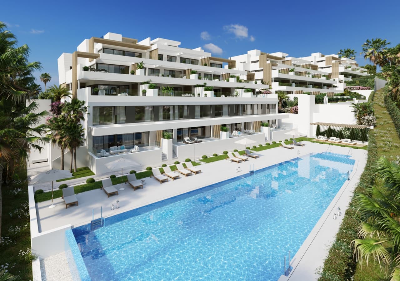 Zdjęcie nieruchomości w Estepona, Costa del Sol – Apartament z 2 sypialniami i ogrodem w Esteponie (1)