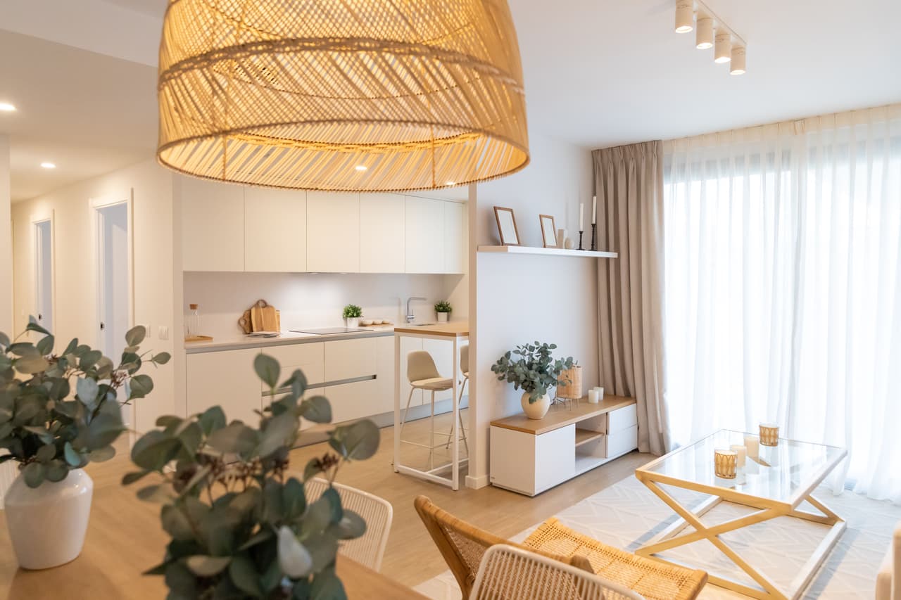 Zdjęcie nieruchomości w Denia, Costa Blanca Północ – Apartament z 2 sypialniami i wspólnym basenem w Denii (1)
