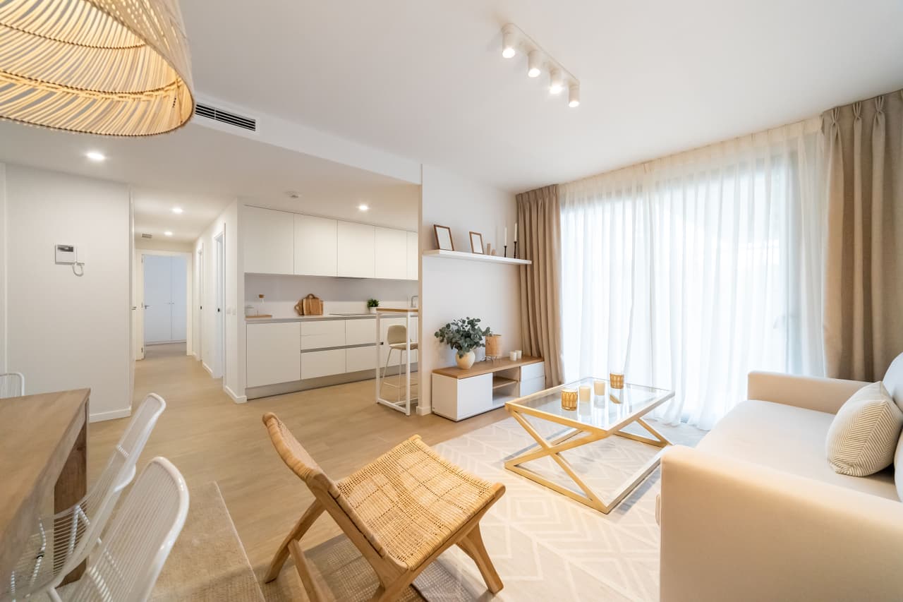 Zdjęcie nieruchomości w Denia, Costa Blanca Północ – Apartament z 3 sypialniami i wspólnym basenem w Denii (1)
