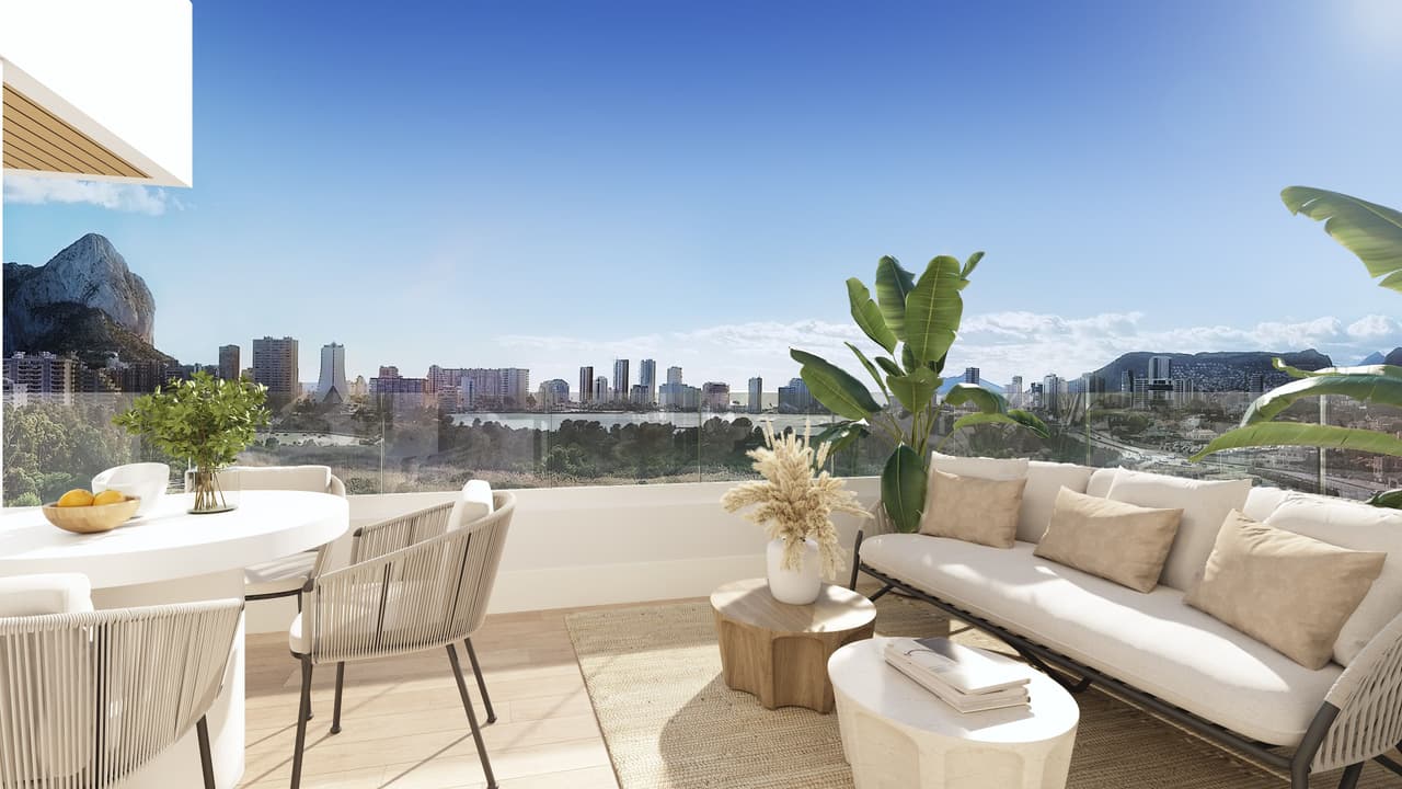 Zdjęcie nieruchomości w Calpe, Costa Blanca Północ – Penthouse z 3 sypialniami, 2 tarasami i wspólnym basenem w Calpe (1)