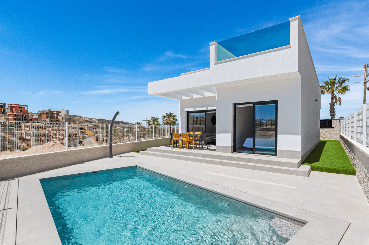 Zdjęcie nieruchomości w Algorfa, Costa Blanca Południe – Willa z 3 sypialniami, prywatnym basenem i solarium w Algorfa (1)