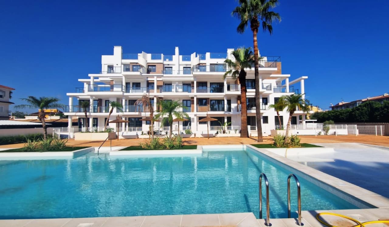 Zdjęcie nieruchomości w Denia, Costa Blanca Północ – Apartment with 3 bedrooms 100 m from the beach in Denia (1)