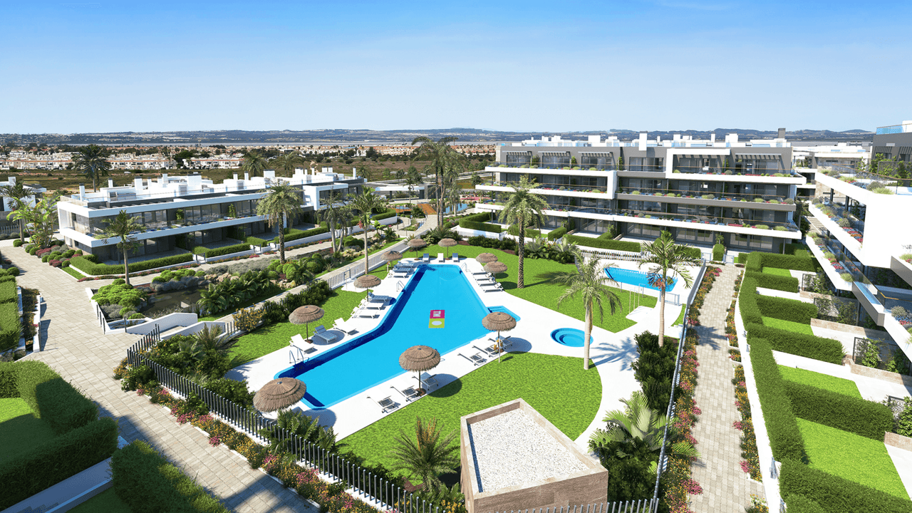Zdjęcie nieruchomości w Torrevieja, Costa Blanca Południe – Apartament z 3 sypialniami, tarasem i wspólnym basenem w Torrevieja (1)
