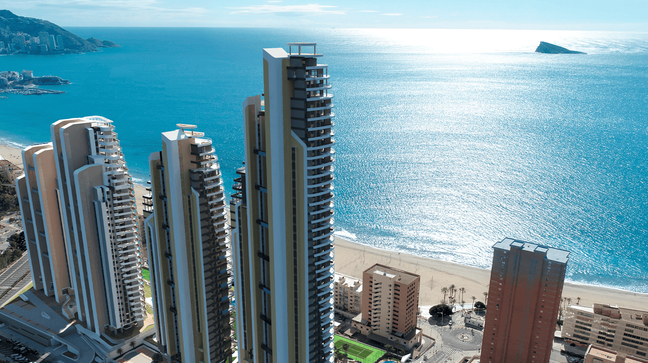Zdjęcie nieruchomości w Benidorm, Costa Blanca Północ – Apartament z 2 sypialniami, tarasem i wspólnym basenem w Benidorm (1)